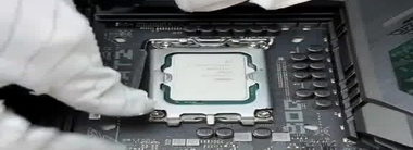 alimentator defect laptop